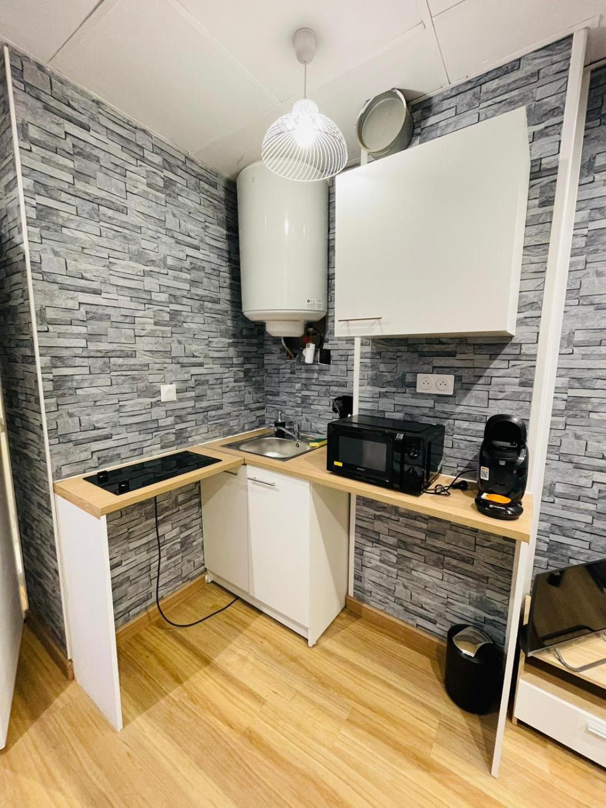 Studio Confortable- Disneyland Paris - Val D Europe - Plein Centre Ville Meaux - 2 Pers Esterno foto